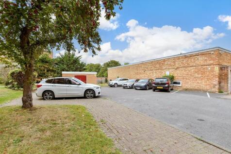 Driveway/Parking