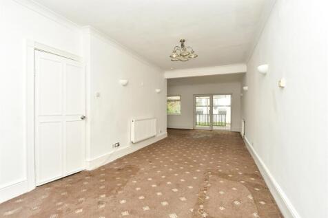 Lounge/ Dining Area