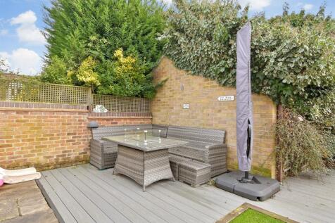 Patio / Decking
