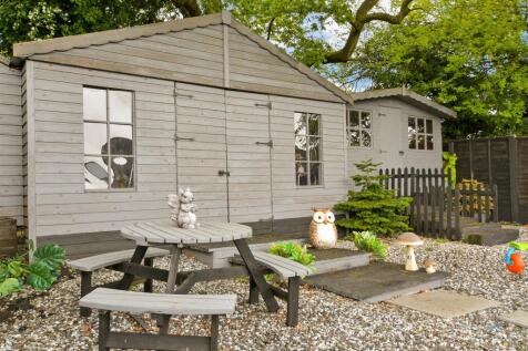 External Lifestyle Photograph