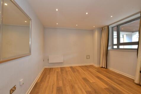 Lounge/Kitchen /Dining Room