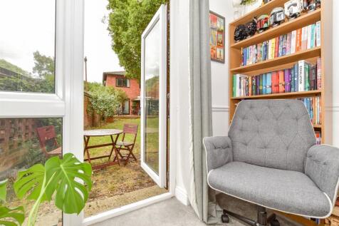 Internal Lifestyle Photograph