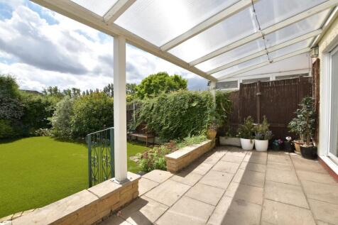 Patio / Decking