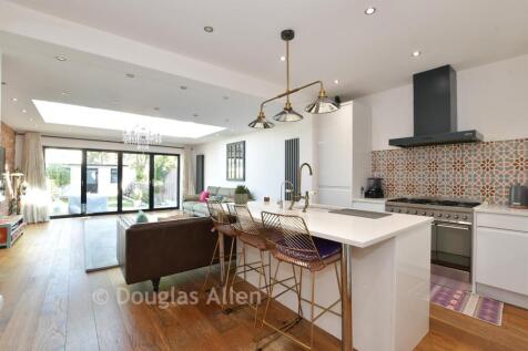 Kitchen/Family Room