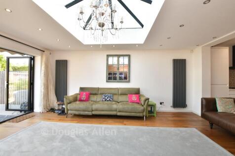 Kitchen/Family Room