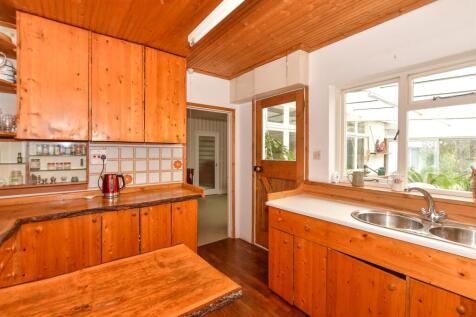 Kitchen/ Breakfast Room
