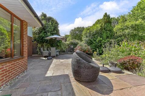 Patio / Decking