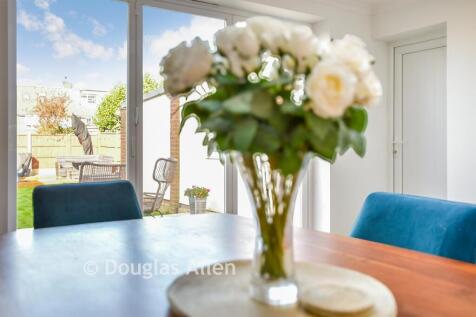 External Lifestyle Photograph