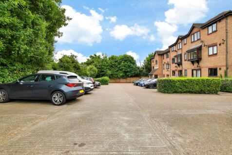 Driveway/Parking