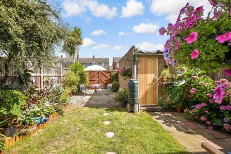 Rear Garden *