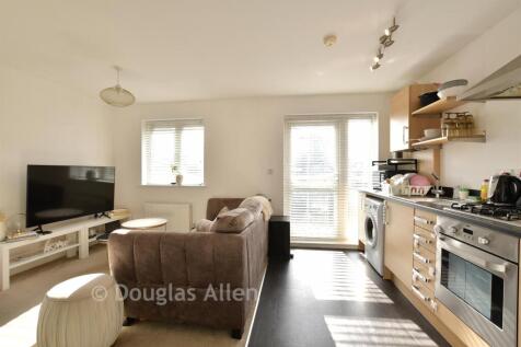 Lounge/Kitchen /Dining Room