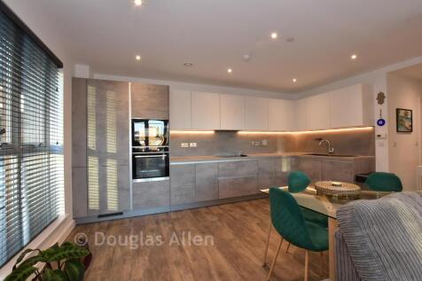 Lounge/Kitchen /Dining Room