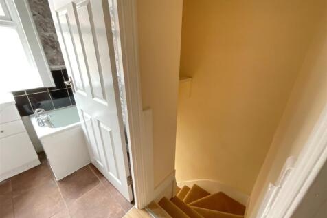 Internal Feature