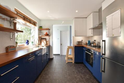 Kitchen/ Breakfast Room