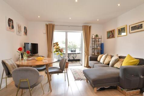 Lounge/Kitchen/Dining Room