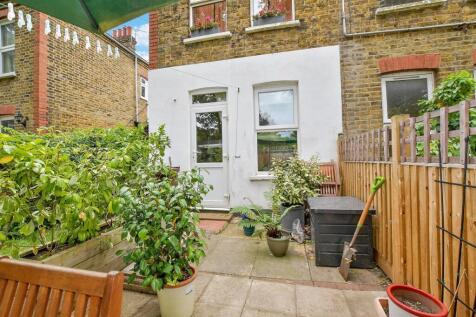Patio / Decking