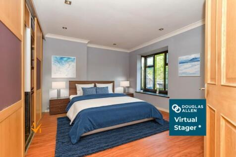 Bedroom 1 (Contemporary Style)