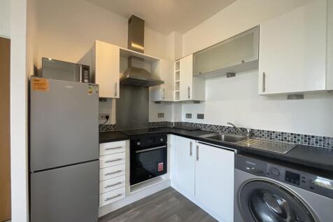 Kitchen/Lounge Area