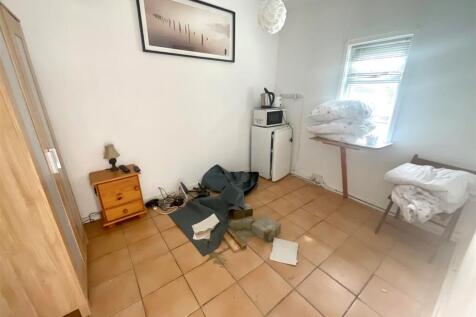Annexe Room