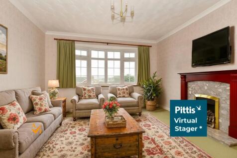 Lounge/ Dining Room (Farmhouse Style)