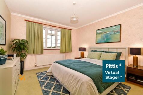 Bedroom 1 (Contemporary Style)