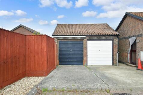 Driveway/Parking