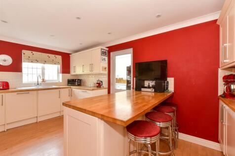 Kitchen/ Breakfast Room