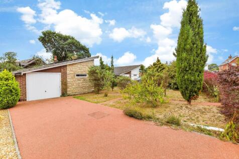 Driveway/Parking