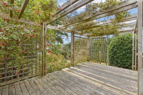 Patio / Decking