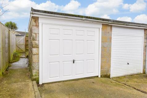 Driveway/Parking