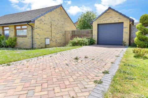 Driveway/Parking