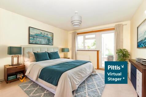 Bedroom 1 (Modern Style)