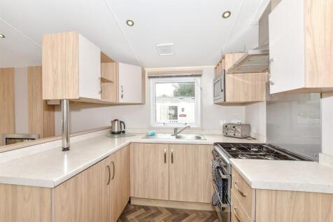 Lounge/Kitchen