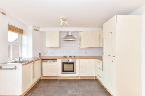 Lounge/Kitchen