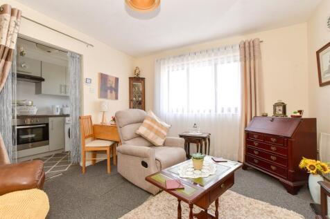 Lounge/ Dining Room