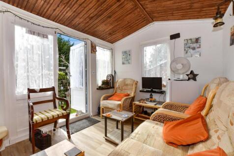 Workshop/Outbuildings