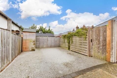 Driveway/Parking
