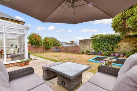 External Lifestyle Photograph
