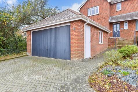 Workshop/Outbuildings