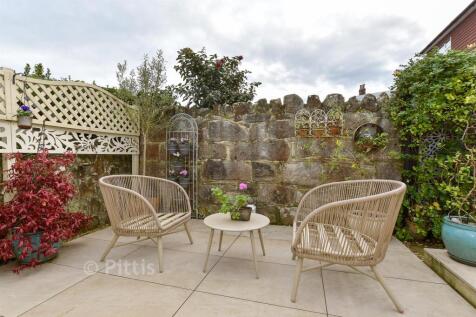 External Lifestyle Photograph