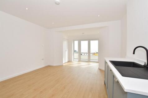 Kitchen/ Living Room