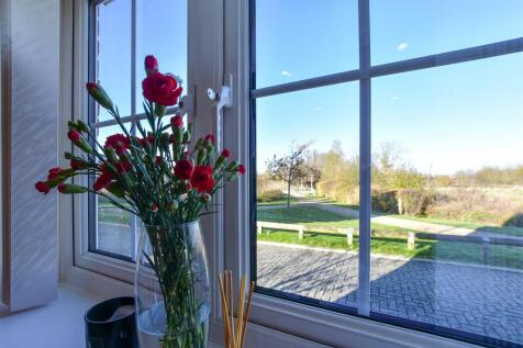 Internal Lifestyle Photograph
