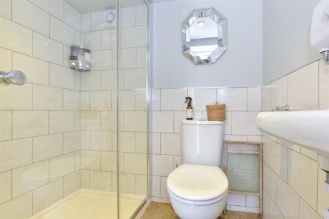 En-Suite Shower Room Summer House