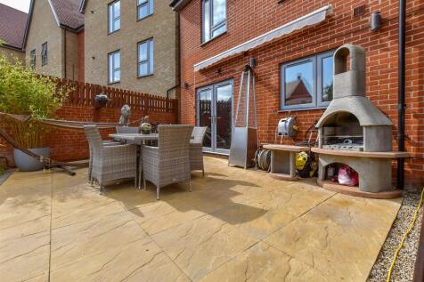 Patio / Decking