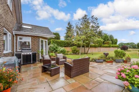 Patio / Decking
