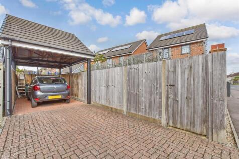 Driveway/Parking