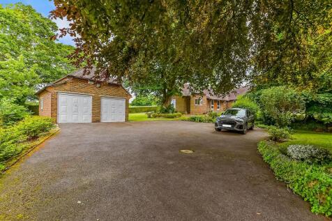 Driveway/Parking