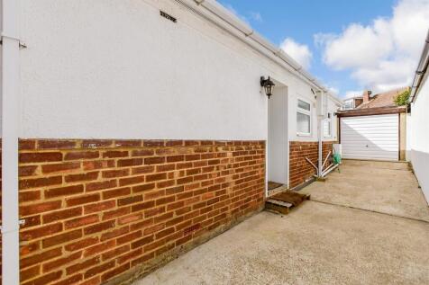 Driveway/Parking