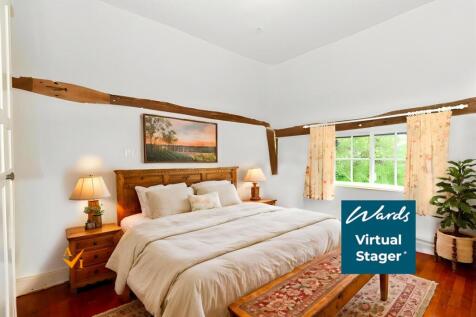Bedroom 2 (Farmhouse Style)