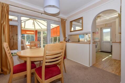 Lounge/ Diner